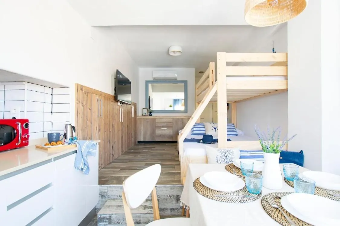 Apartbeach La Brisa Y Frente Playa La Pineda 0*,  Spain